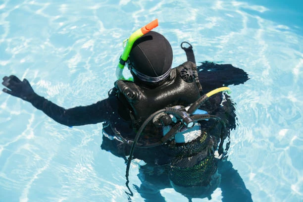 Curso básico de scuba na Praia do Porto da Barra